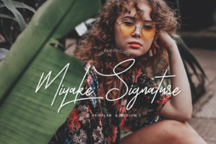 Miyake: A Script Handwritten Font with Character and Purpose
